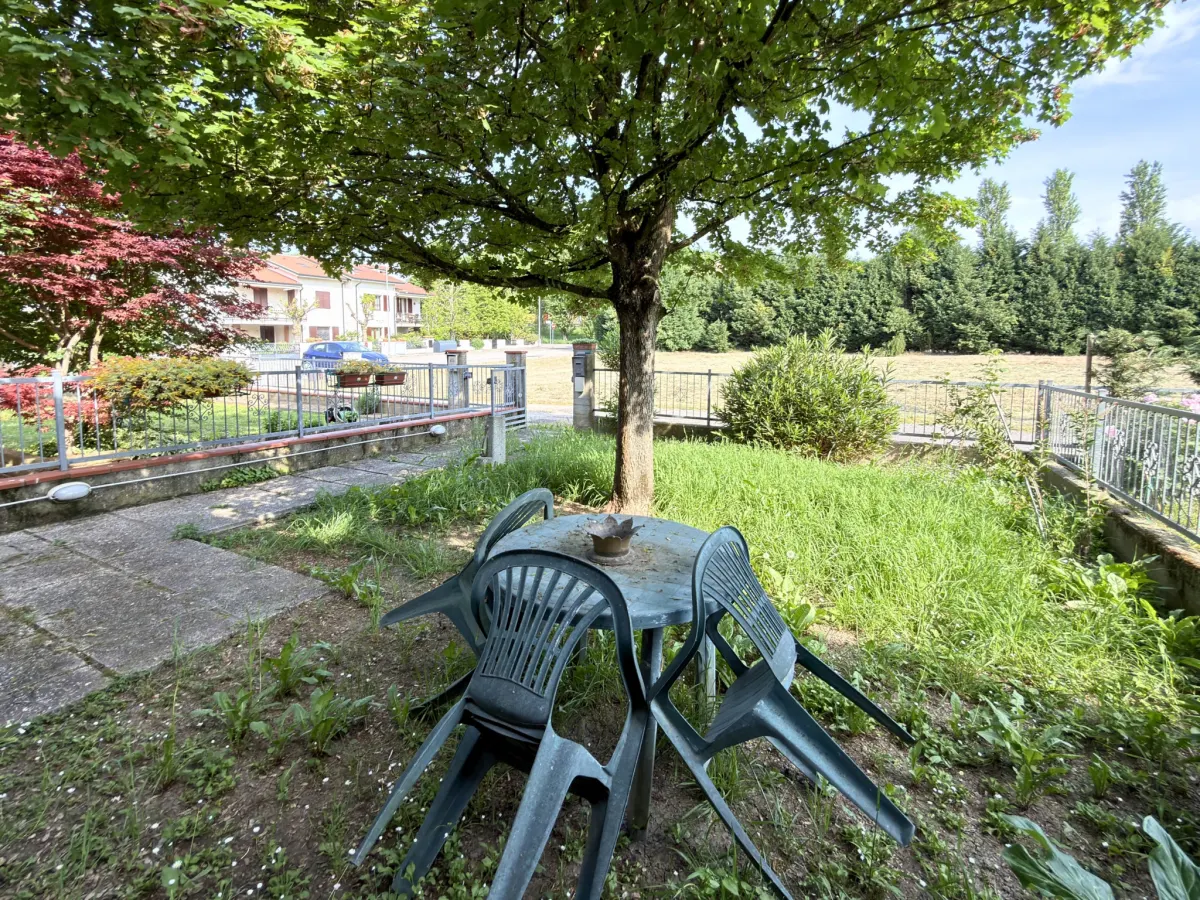 VILLA A SCHIERA CON 3 CAMERE DA LETTO · foto 13