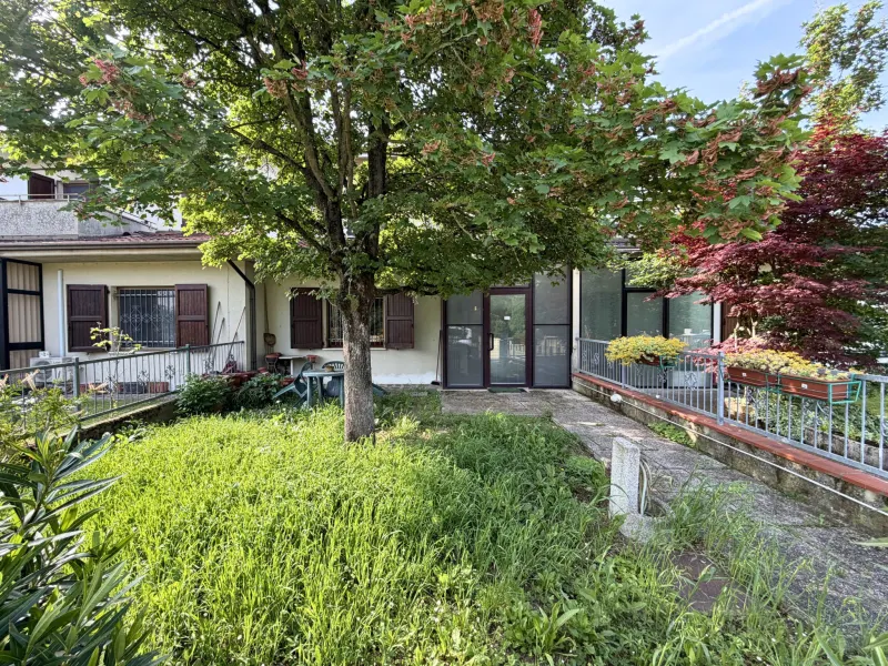 VILLA A SCHIERA CON 3 CAMERE DA LETTO · foto 4