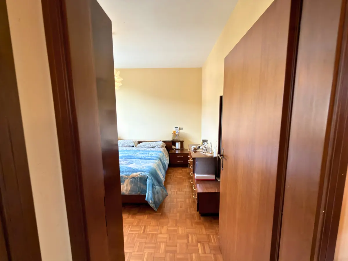 VILLA A SCHIERA CON 3 CAMERE DA LETTO · foto 32