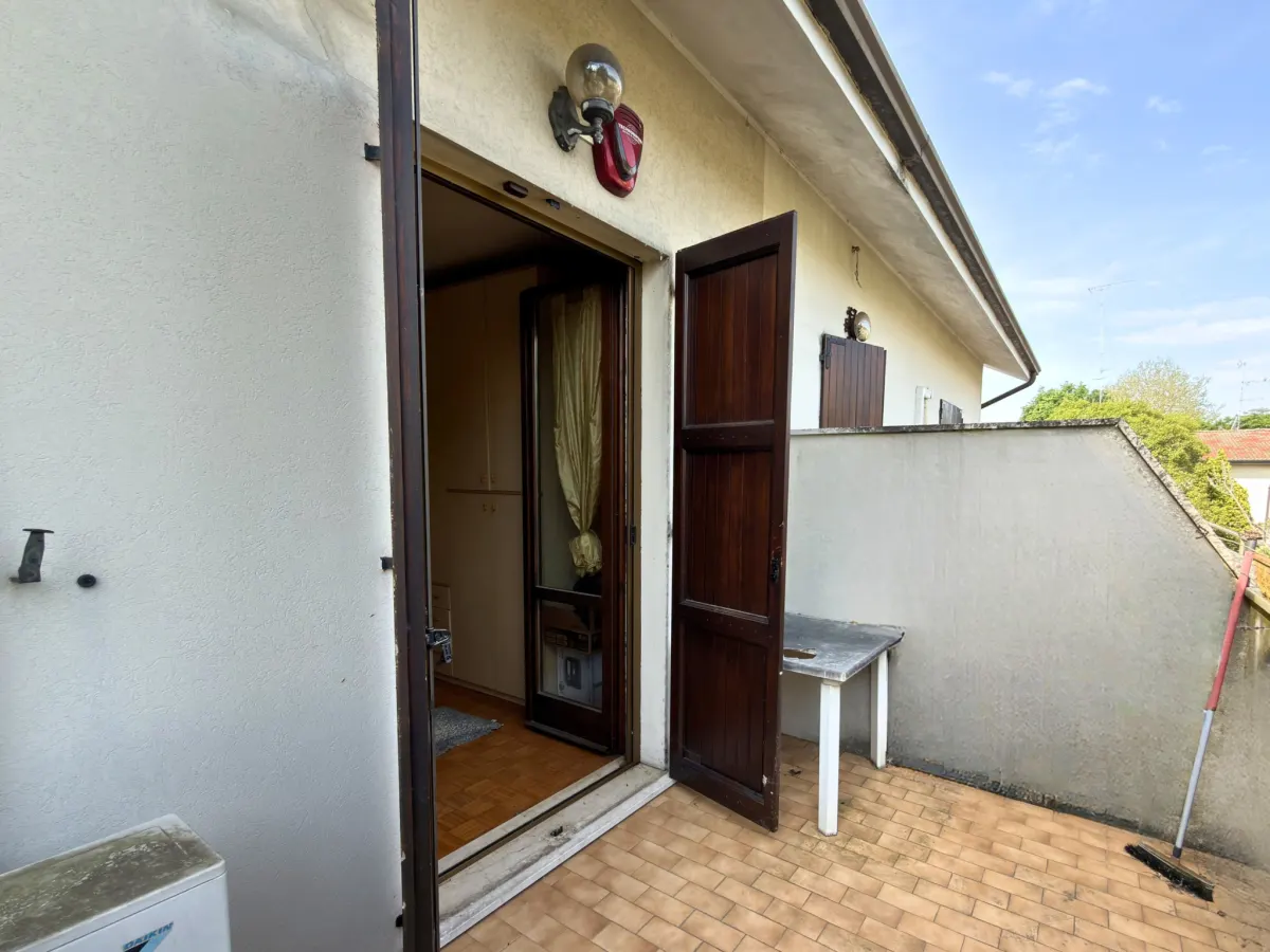 VILLA A SCHIERA CON 3 CAMERE DA LETTO · foto 43