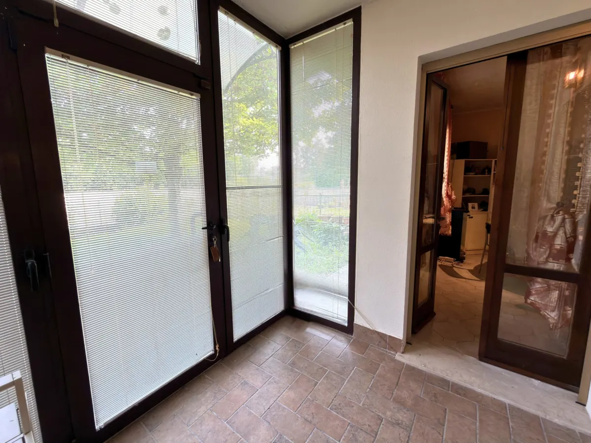 VILLA A SCHIERA CON 3 CAMERE DA LETTO · foto 7