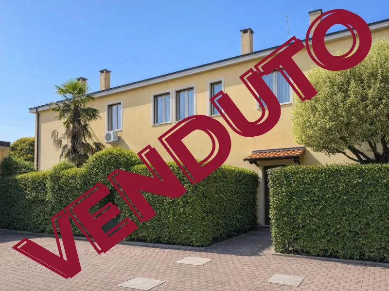 APPARTAMENTO AL PIANO TERRA CON GIARDINO PRIVATO E GARAGE a Bondeno