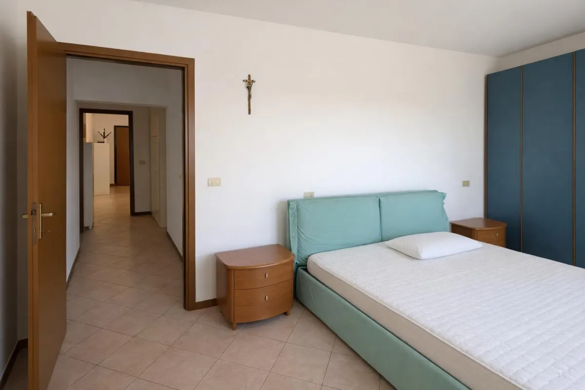 APPARTAMENTO AL PIANO TERRA CON GIARDINO PRIVATO E GARAGE · foto 16