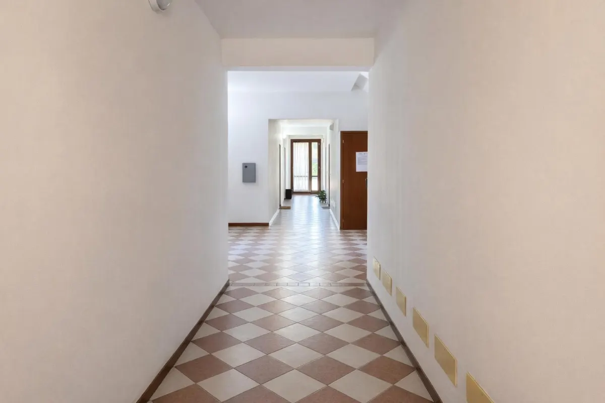 APPARTAMENTO AL PIANO TERRA CON GIARDINO PRIVATO E GARAGE · foto 27