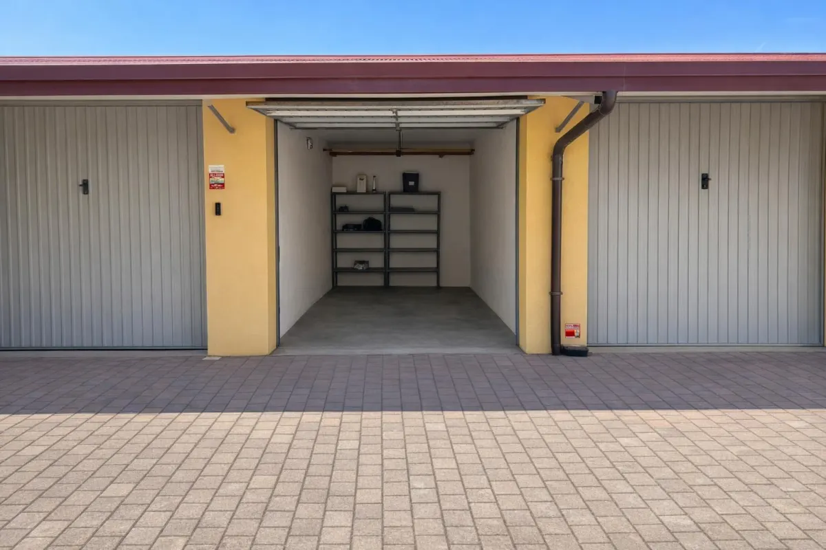 APPARTAMENTO AL PIANO TERRA CON GIARDINO PRIVATO E GARAGE · foto 29