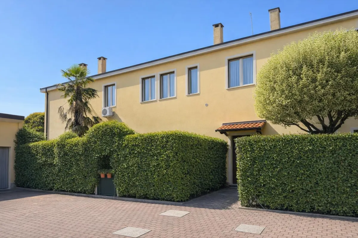 APPARTAMENTO AL PIANO TERRA CON GIARDINO PRIVATO E GARAGE · foto 34