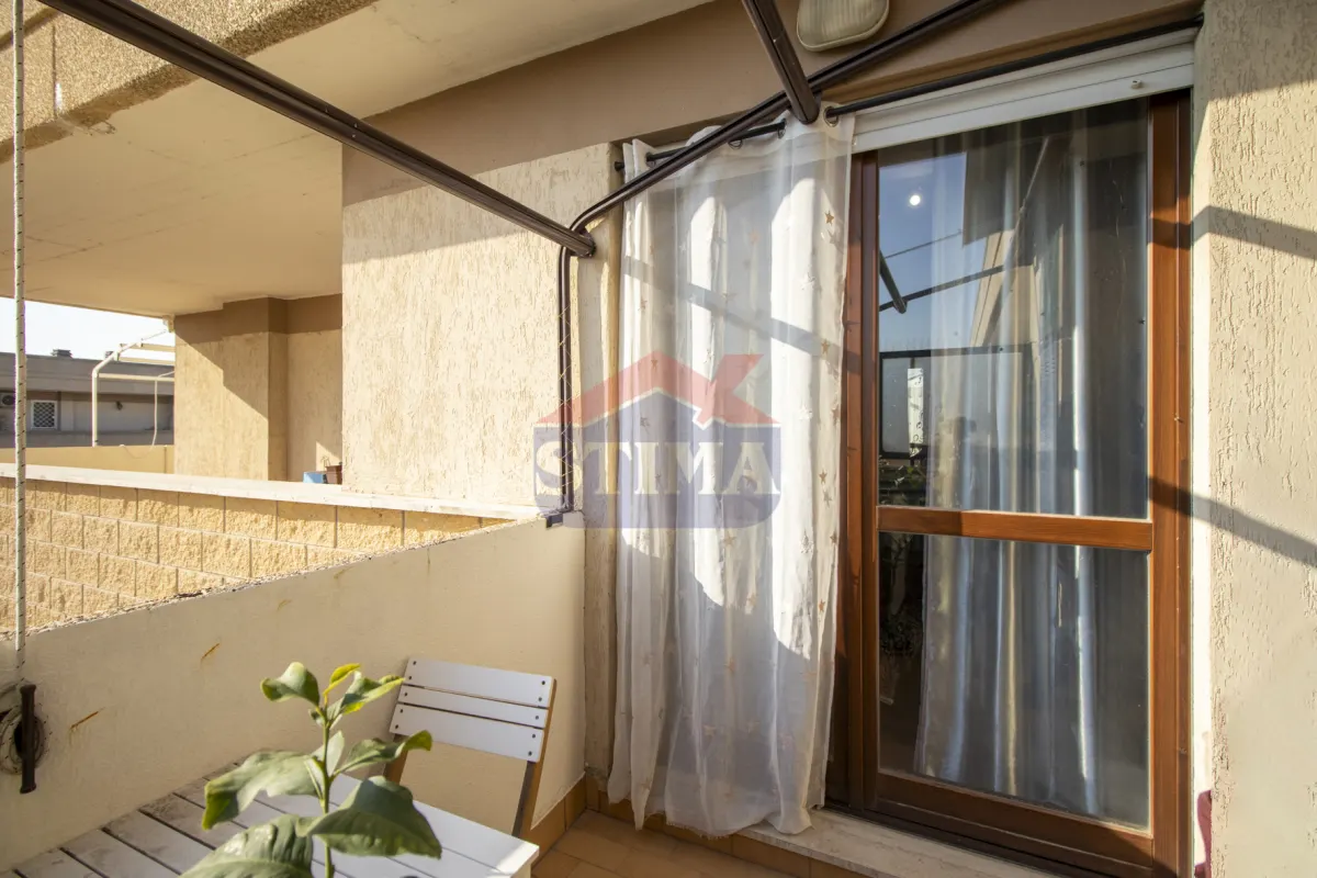 PONTE DI NONA - BILOCALE CON TERRAZZO - · foto 15