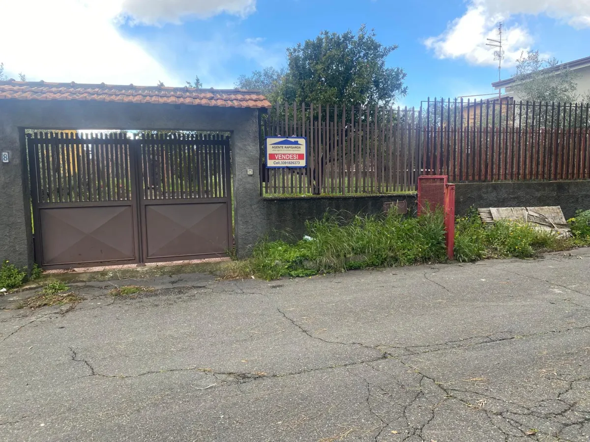 Terreno con deposito Mascalucia · foto 16