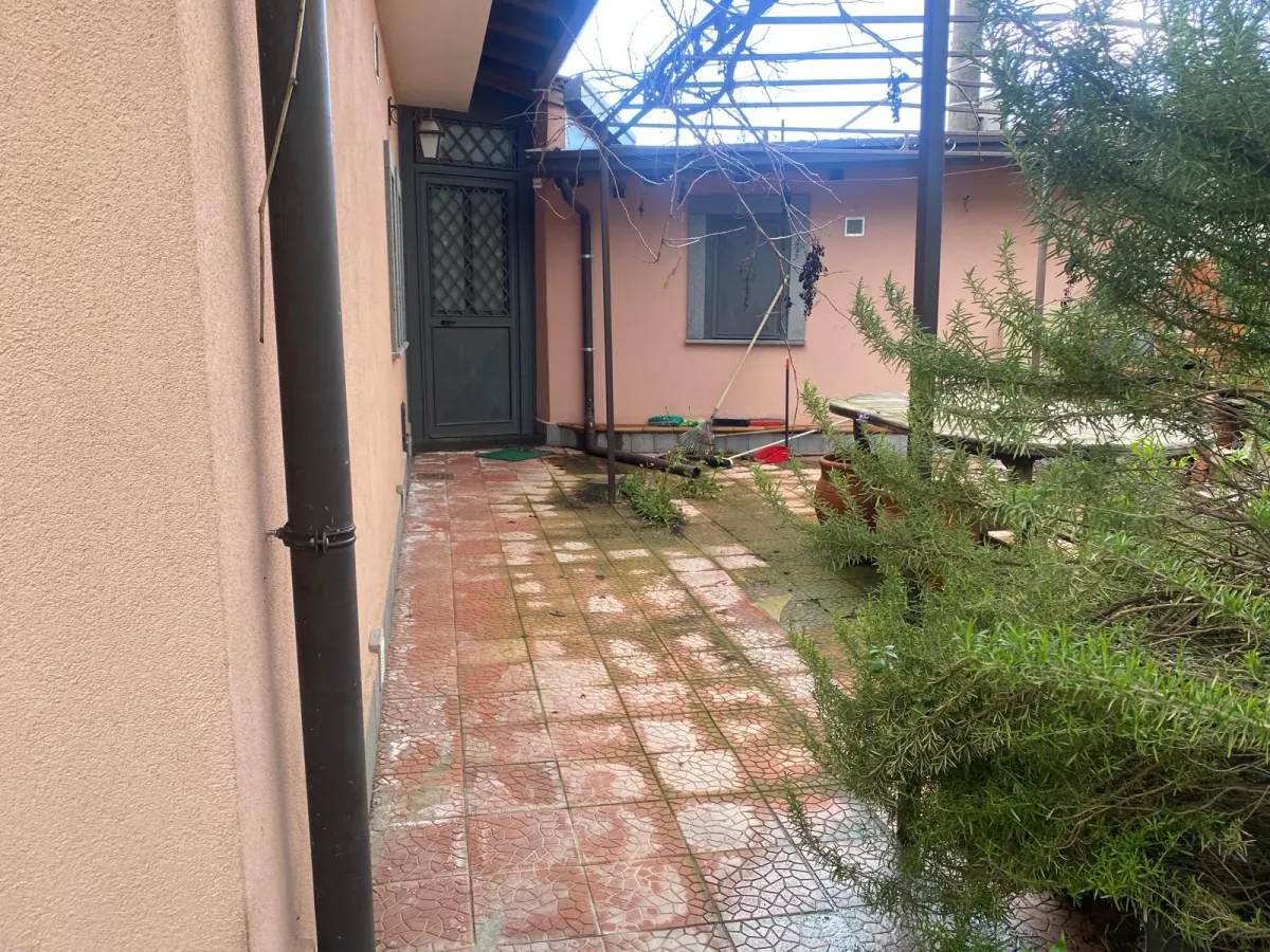 Terreno con deposito Mascalucia · foto 21