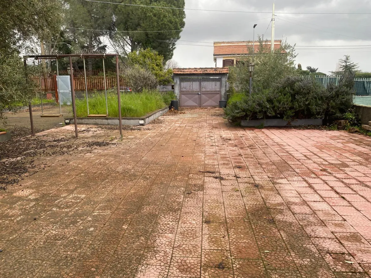 Terreno con deposito Mascalucia · foto 24