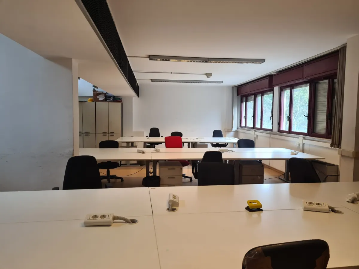 Affitto ufficio Via Monte Urano · foto 6