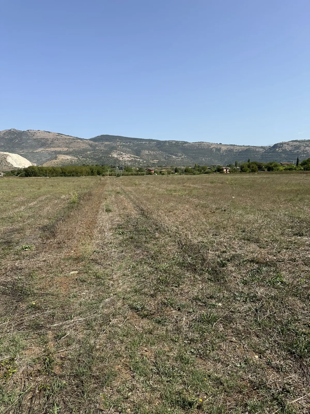 Terreno di 4700 mq su Via Casilina: Opportunità Unica di Sviluppo · foto 1
