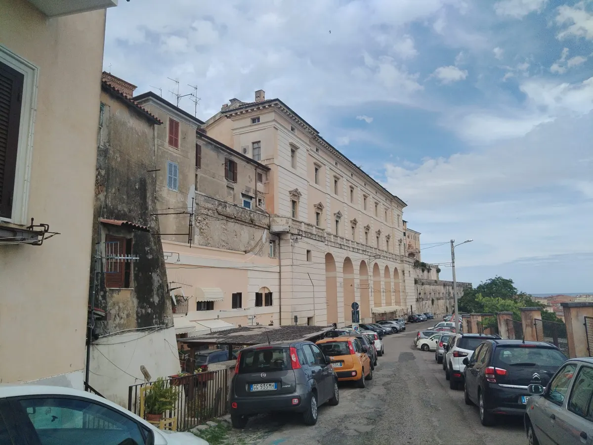 Lussuoso Appartamento Vista Mare, nello storico palazzo Braschi · foto 6