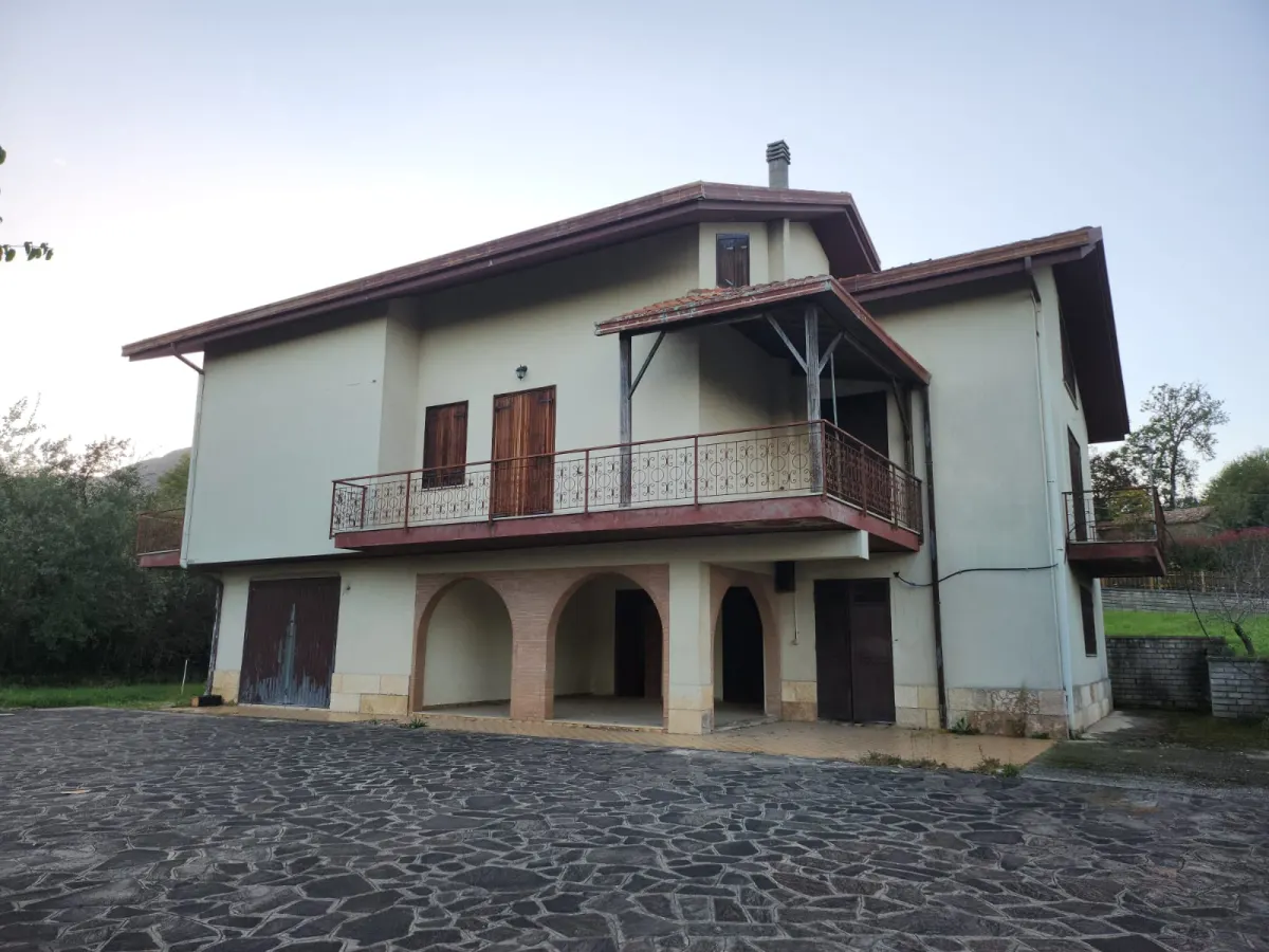 casa indipendente · foto 1