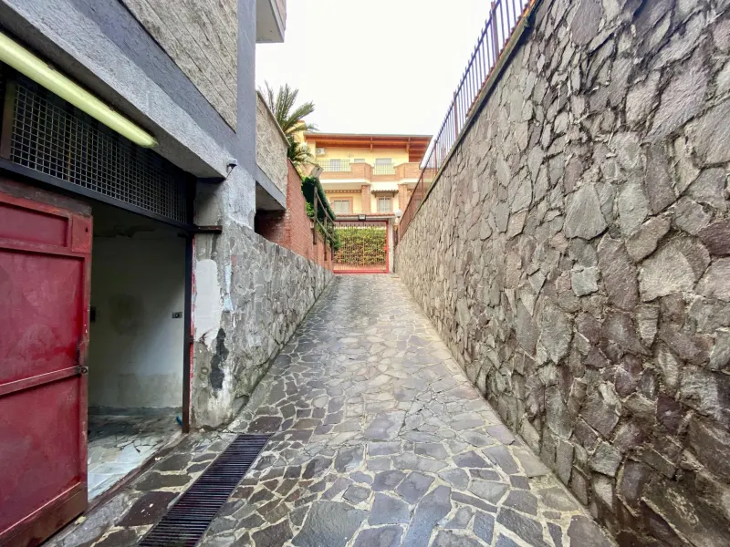 VILLA BIFAMILIARE A CASAVATORE · foto 4