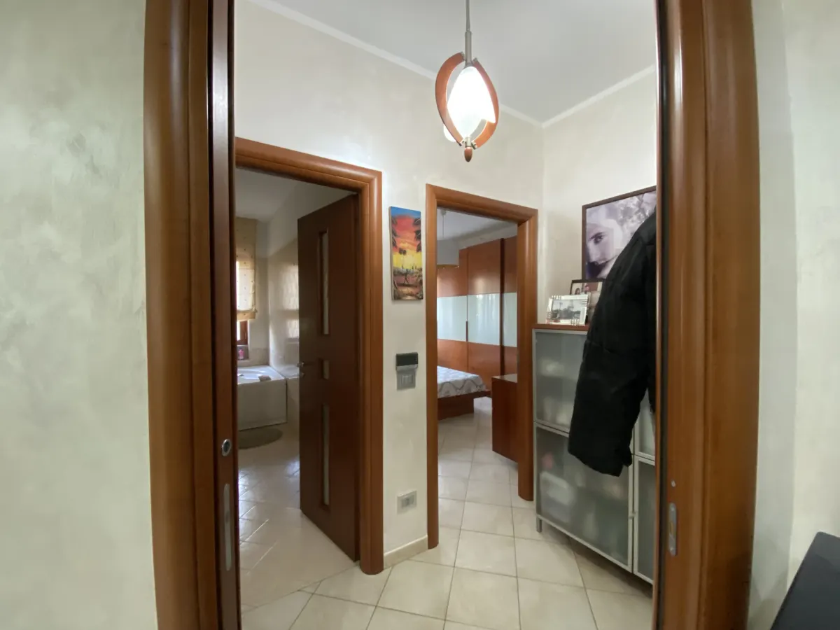Due appartamenti attigui in vendita · foto 8