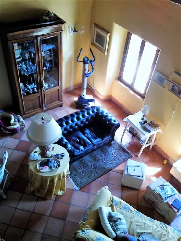 Palazzo Storico ristrutturato con finiture di pregio · foto 9