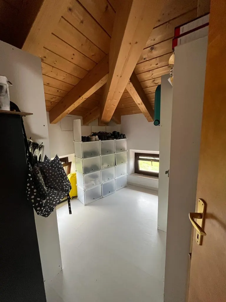 Appartamento ampia metratura completamente ristrutturato in casale marchigiano bifamigliare, immerso nel verde e a due passi da Civitanova  Marche · foto 10