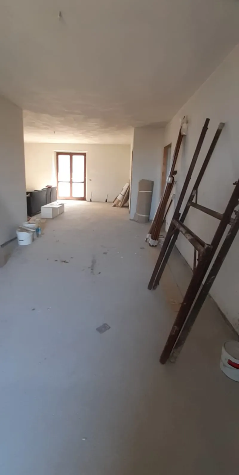 Appartamento Mq.140 al grezzo o finito Chiavi in mano, Ampio Salone,Cucina,3 Camere, 2 bagni, 3Balconi e 1 Terrazzo, Garage 28Mq · foto 2