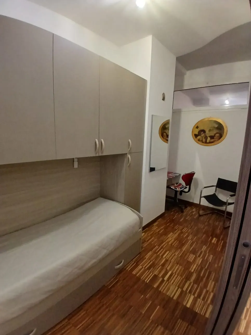 Appartamento con ingresso indipendente · foto 13