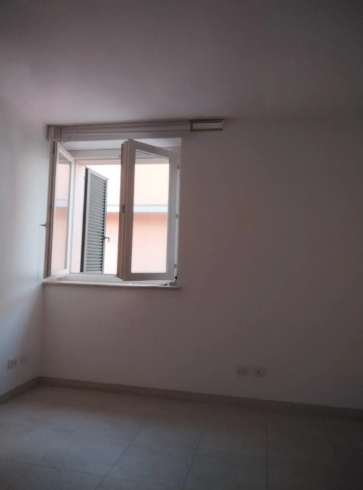 Civitanova M. Trilocale in Palazzina di Lusso di 55 Mq2 con Balcone e Cantina a pochi passi dalla Piazza. · foto 11