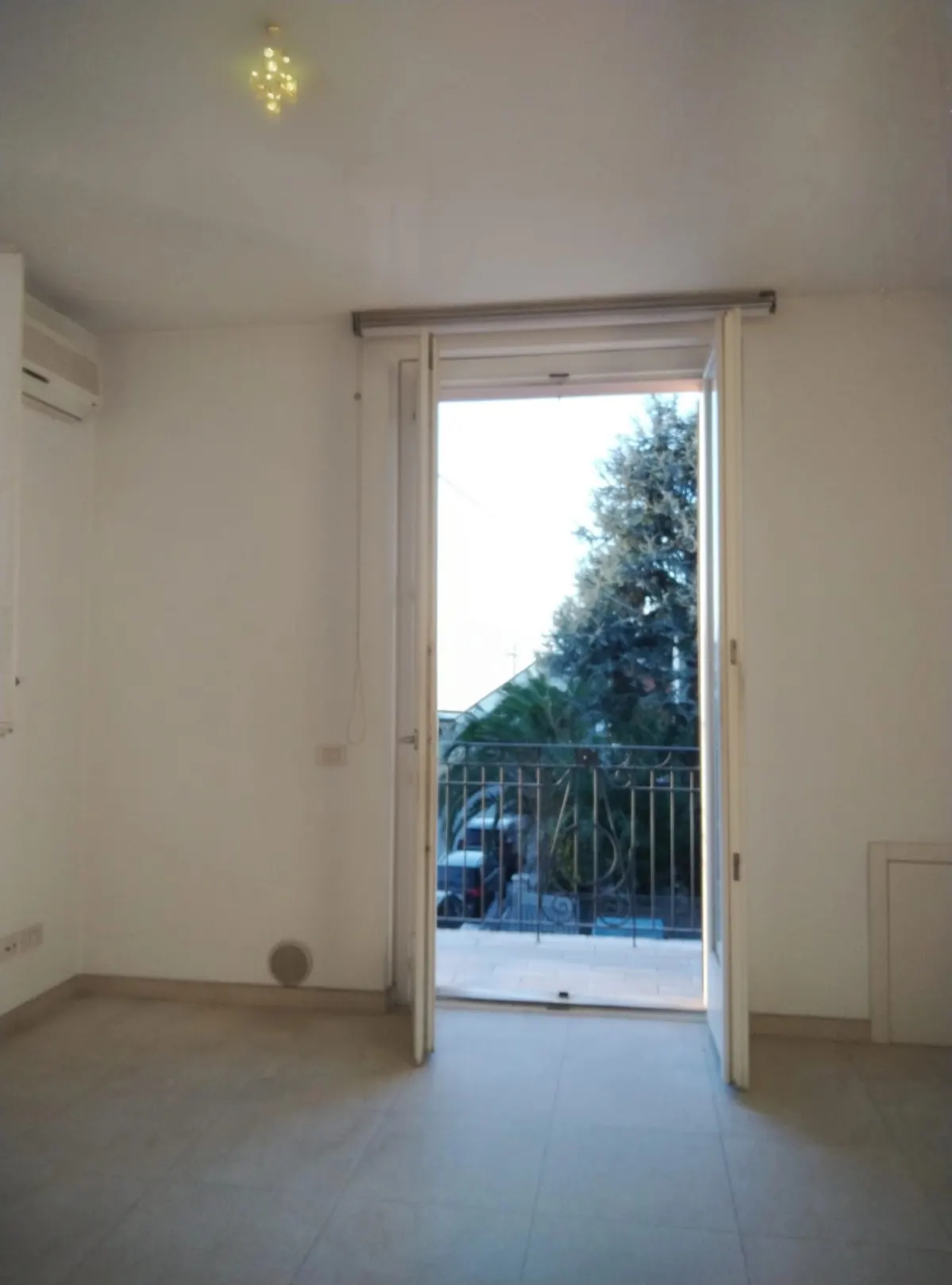 Civitanova M. Trilocale in Palazzina di Lusso di 55 Mq2 con Balcone e Cantina a pochi passi dalla Piazza. · foto 18