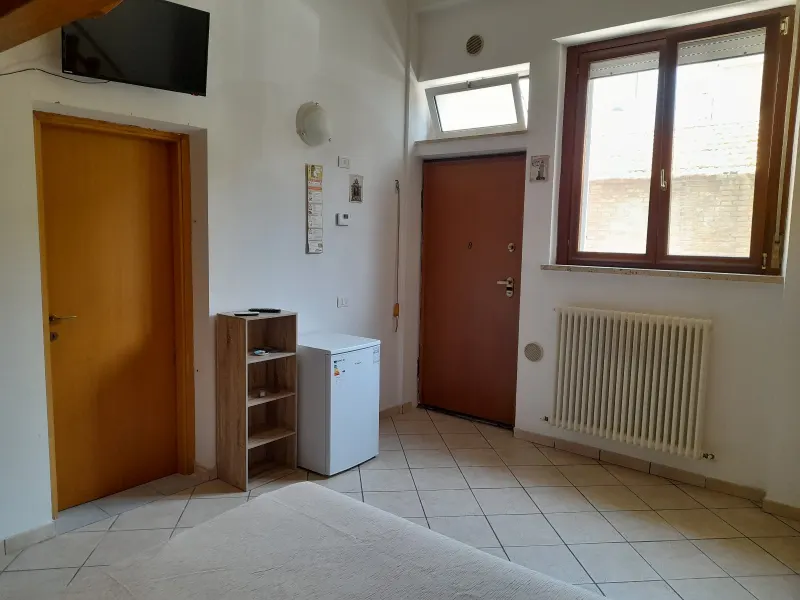 Mare! Investimento! Appartamento unico soppalcato divisibile in due monolocali autonomi già predisposti per esserlo. · foto 2