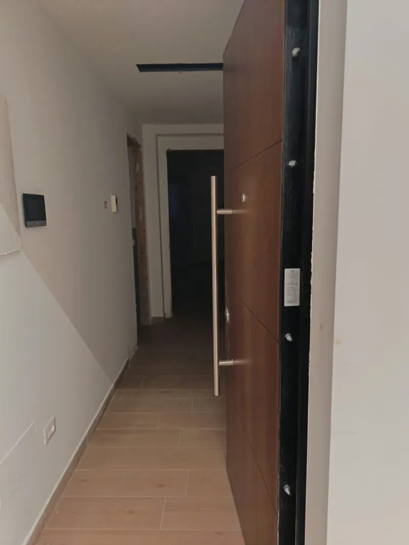 NUOVO! Appartamento Z. Centrale Mq110 con balcone  1°P con Ascensore Classe A4. Ottime Rifiniture . · foto 2