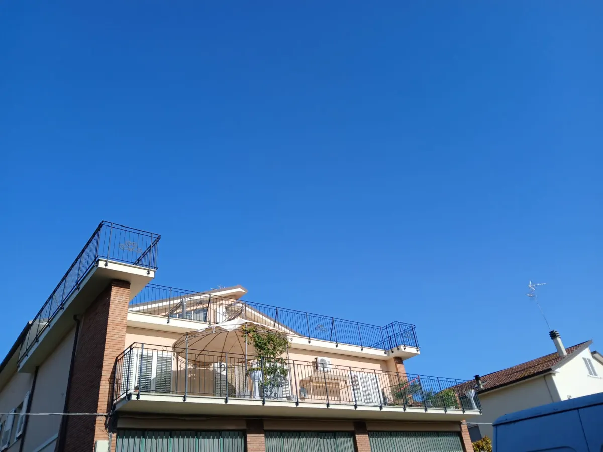 Appartamento di 160 mq con terrazza e garage di140 mq · foto 23