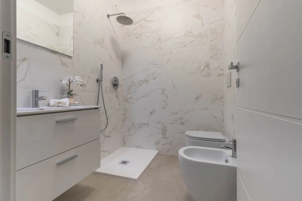Appartamento con ingresso indipendente · foto 11