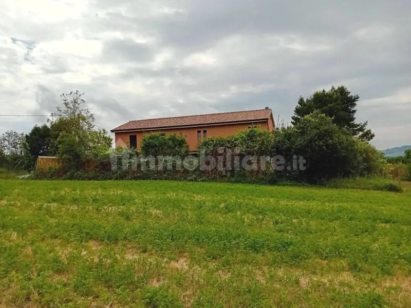 Casale da ultimare con terreno · foto 3