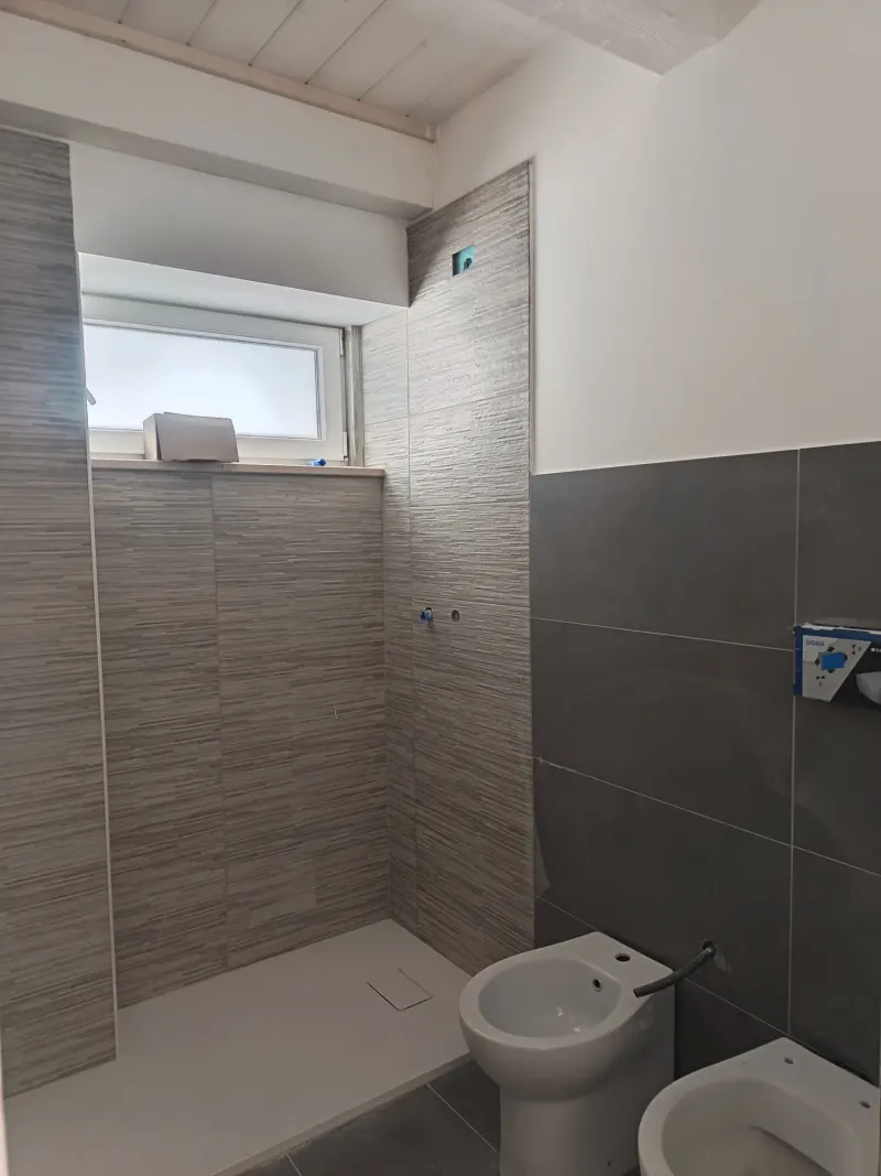 Appartamento 50 mq + 25 Corte, Mare a 5 min - Completamente Ristrutturato Affitto con Riscatto. · foto 2