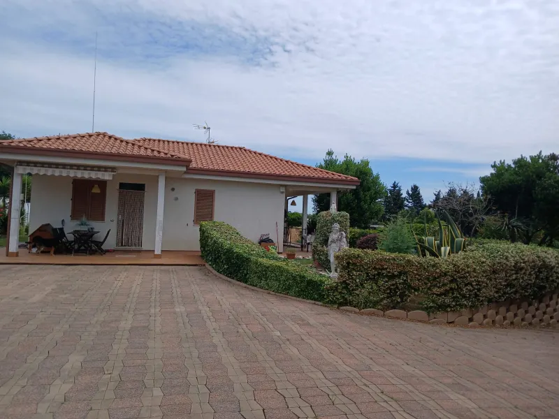Casa Singola con giardino a Civitanova Marche