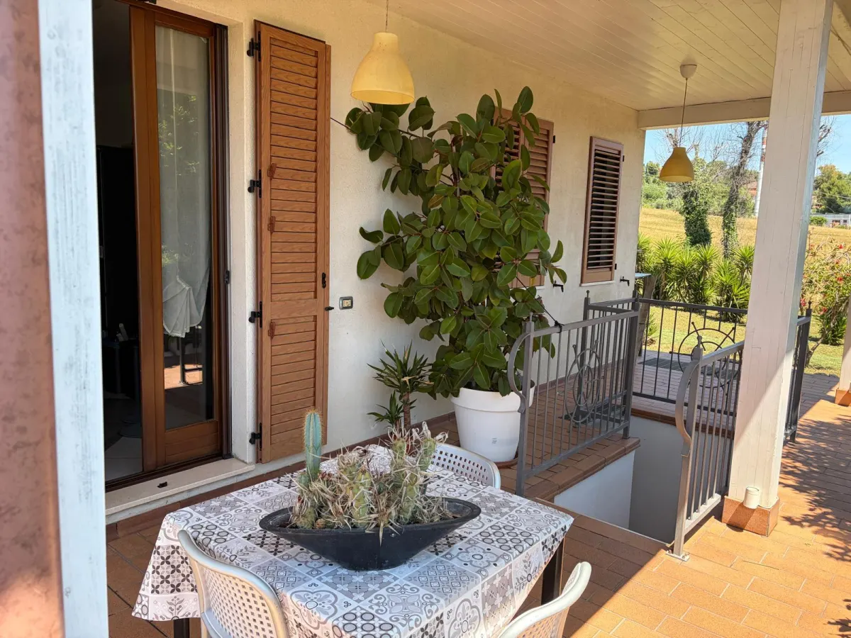 Casa Singola con giardino · foto 11