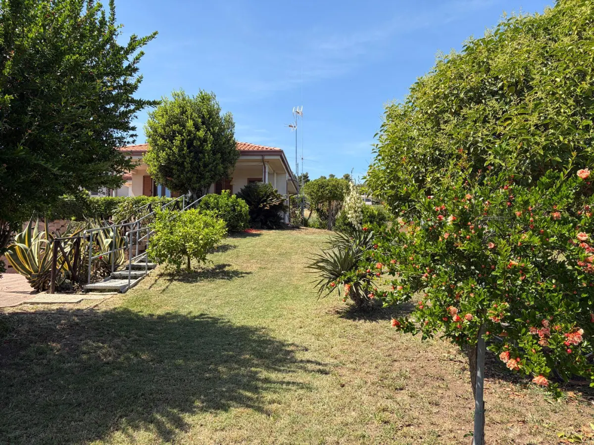 Casa Singola con giardino · foto 17