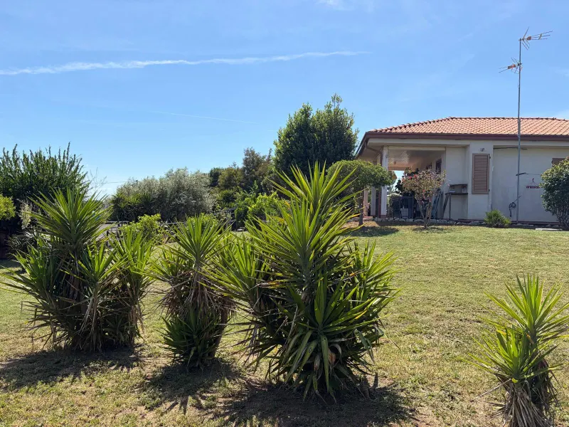 Casa Singola con giardino · foto 3