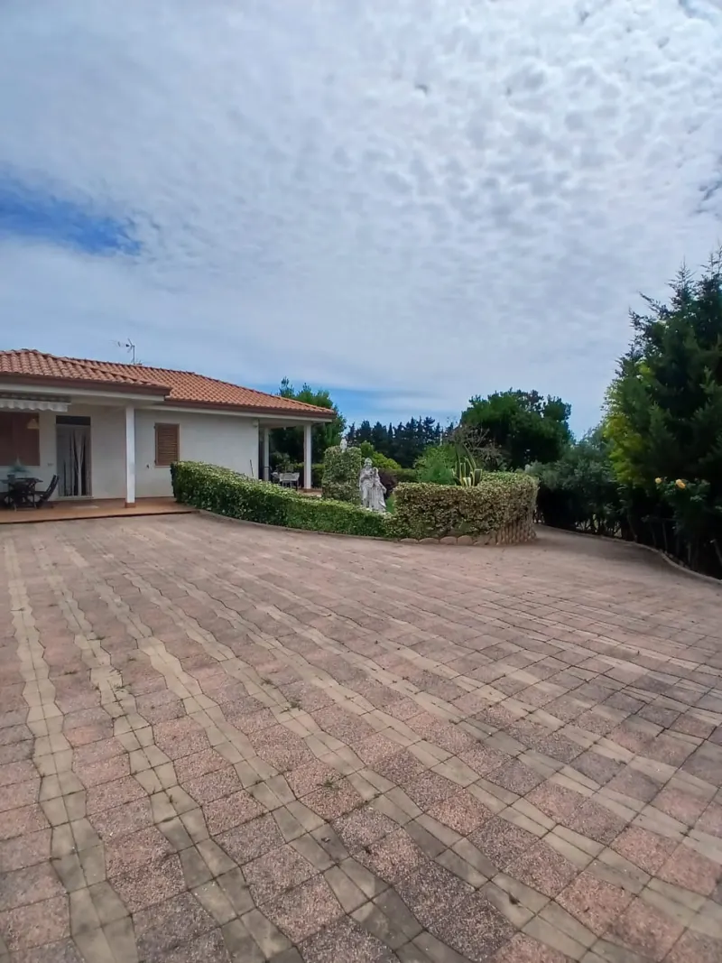 Casa Singola con giardino · foto 4