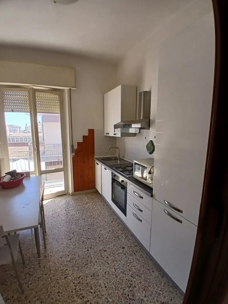 Appartamento arredato · foto 4