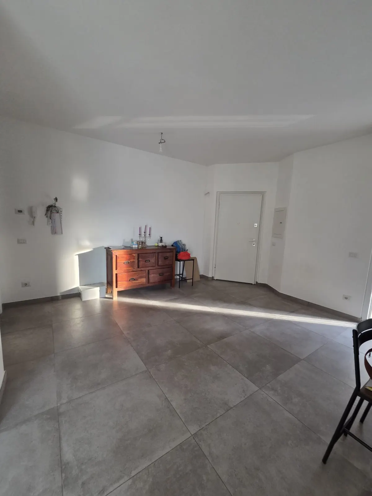 Abitazione indipendente su unico livello + garage e ampio locale magazzino al piano s1 · foto 6
