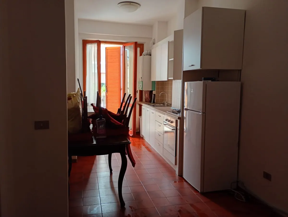 Appartamento in centro, senza condominio · foto 6