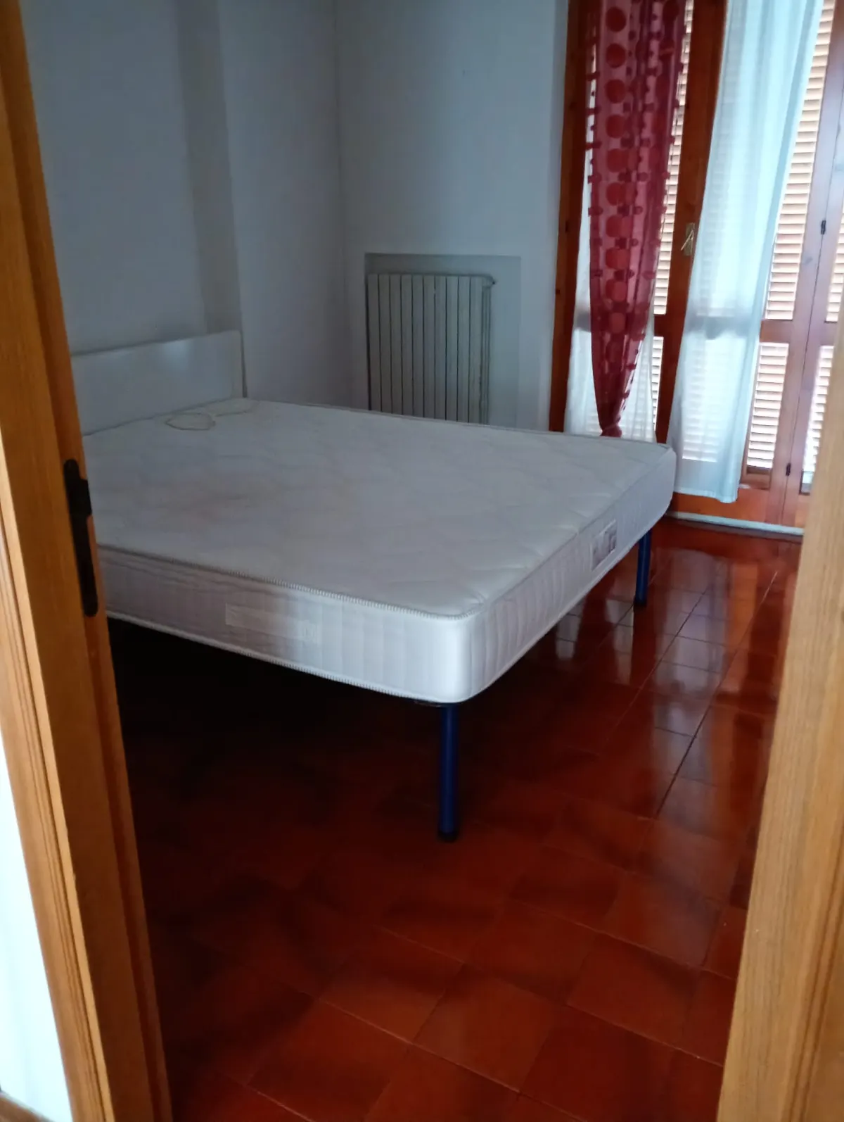 Appartamento in centro, senza condominio · foto 8