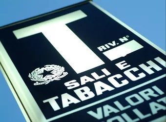 Tabaccheria in vendita, buona posizione a Porto Sant'Elpidio