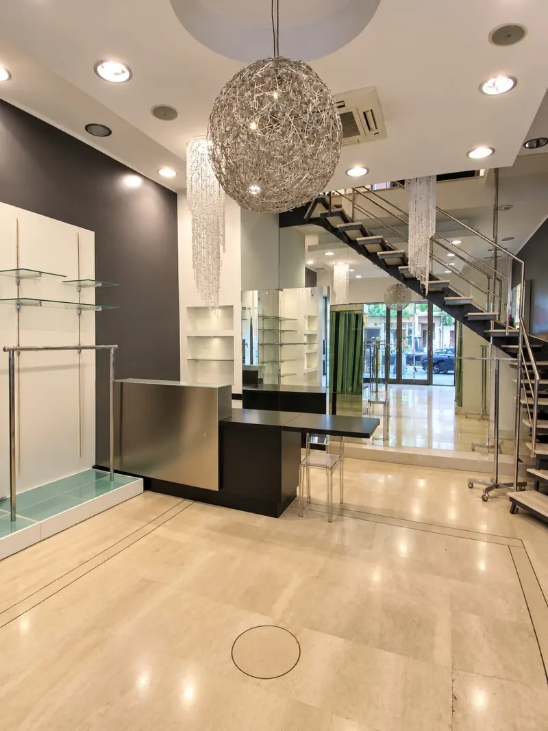 Locale commerciale a Civitanova Marche