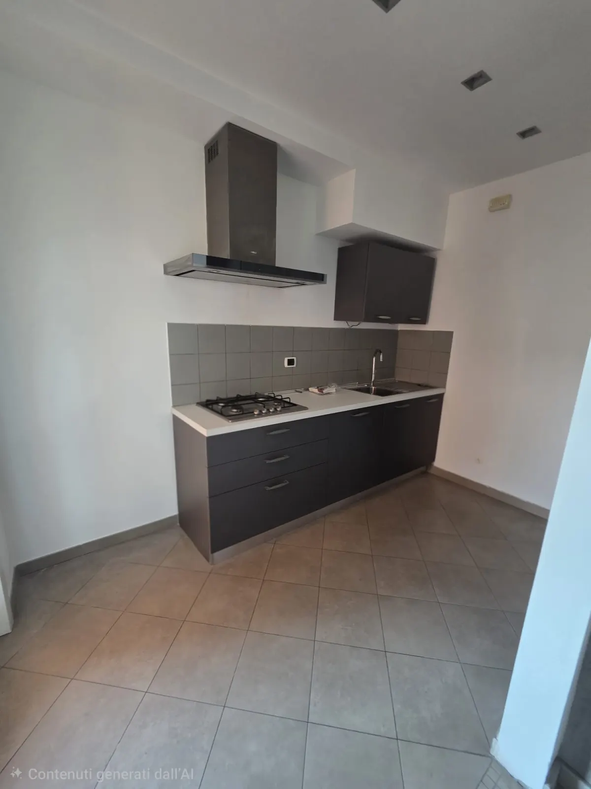 Bellissimo appartamento pari al nuovo nella zona piu' in della citta'. Adiacente al parco e a due passi dal centro, trilocale composto da soggiorno con cucina semiabitabile a vista, camera matrimoniale, cameretta, bagno,, terrazzo loggiato  mq. 12 · foto 7