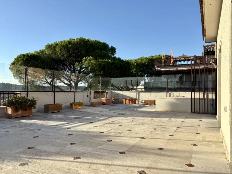 Parioli- Attico, terrazze e luce · foto 2