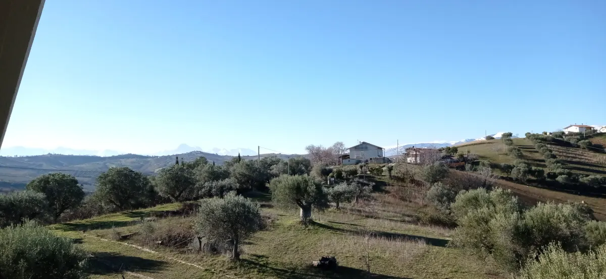 VILLA PANORAMICA CON AMPIO GIARDINO · foto 21