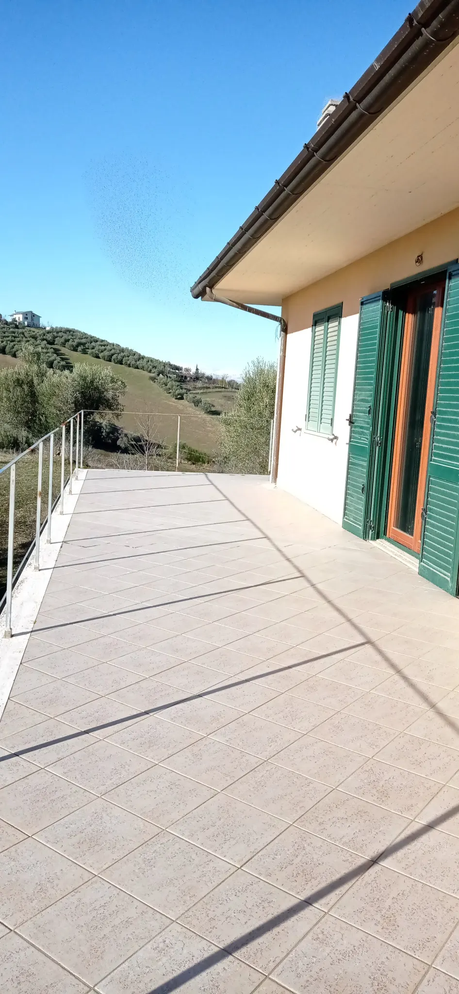 VILLA PANORAMICA CON AMPIO GIARDINO · foto 7