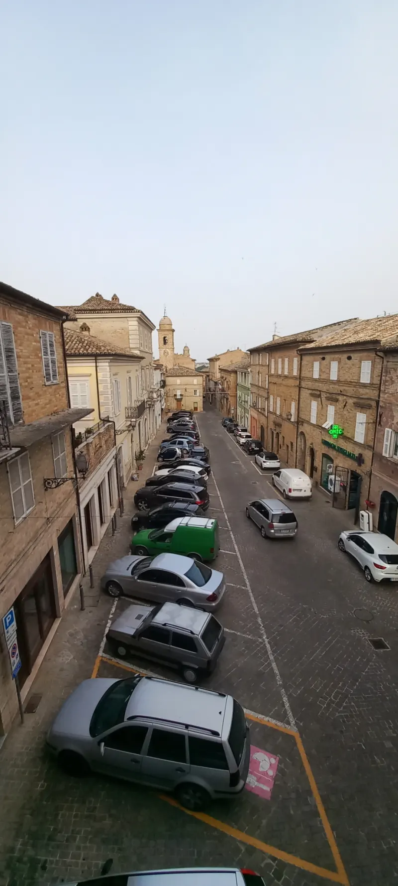 Appartamento arredato in palazzo signorile del centro storico · foto 5