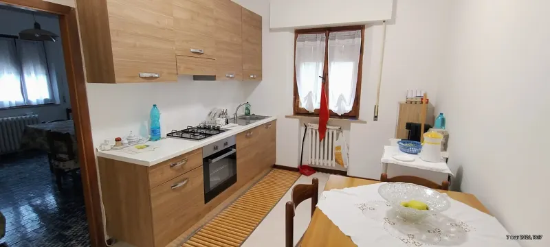 Abitazione singola composta da 4 unità con terreno a Monte San Pietrangeli