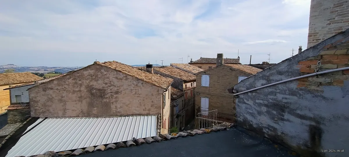 Abitazione cielo-terra in centro storico · foto 7
